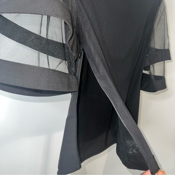 Gracia Black Mesh Bell Sleeve Blouse Size Small - Picture 3 of 10